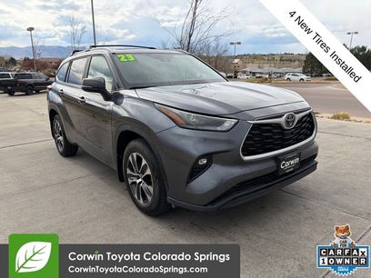 Used 2023 Toyota Highlander XLE