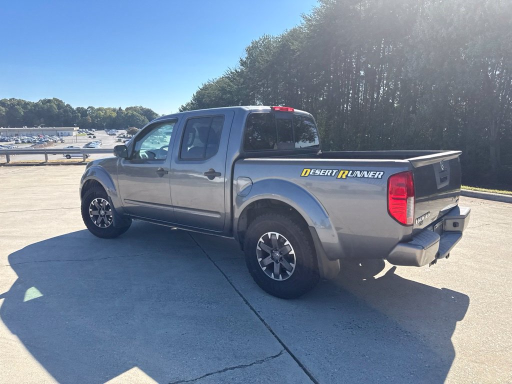 Used 2018 Nissan Frontier SV RWD image 20
