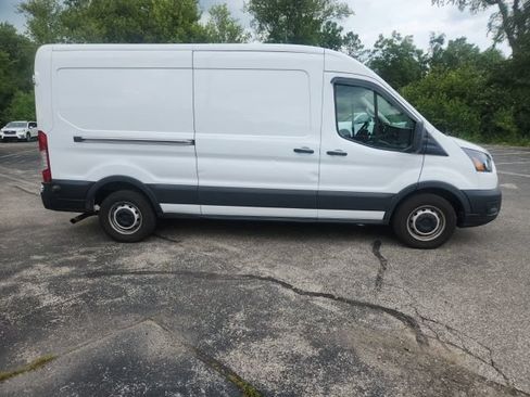Used 2022 Ford Transit 250 Medium Roof RWD image 4
