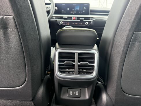 New 2026 Kia K5 GT image 17