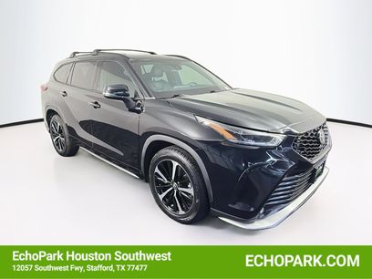 Used 2022 Toyota Highlander XSE