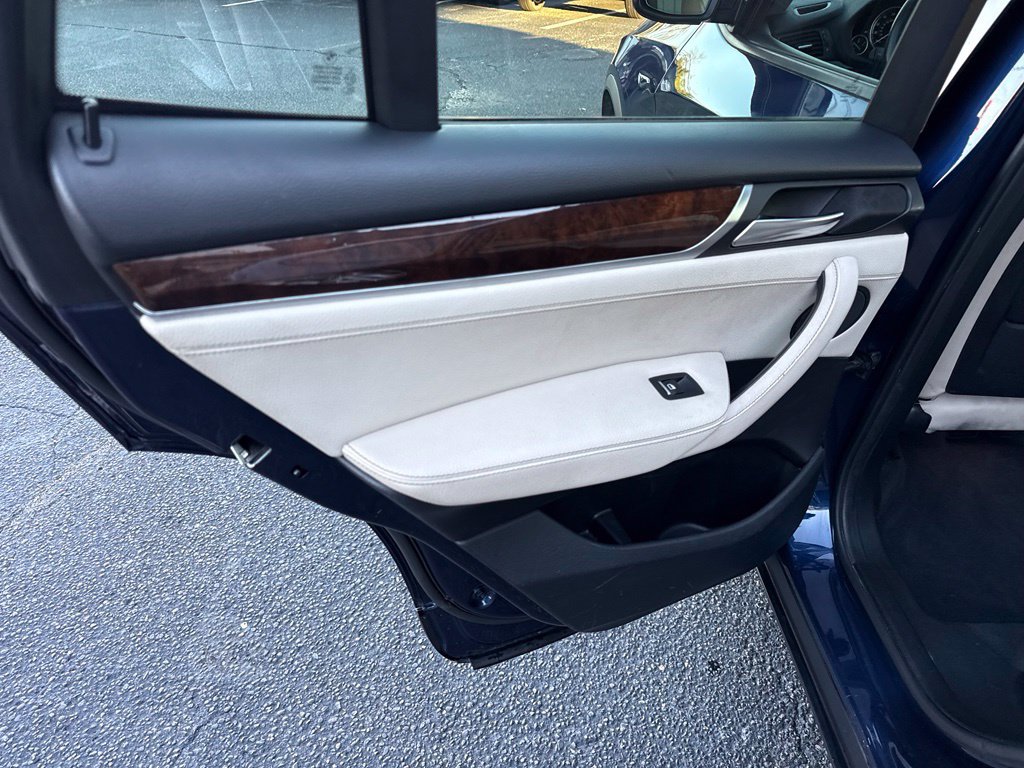 Used 2017 BMW X3 xDrive28i w/ Driving Assistance Package AWD/4WD image 20