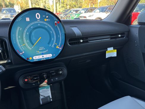 Used 2026 MINI Cooper 2-Door Hardtop FWD image 14