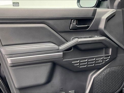 New 2026 Toyota Tacoma SR5 image 12