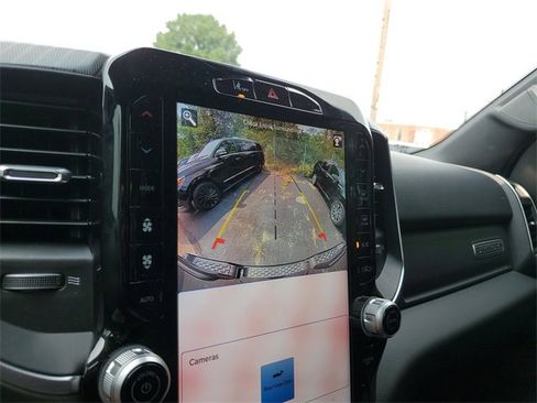 Used 2025 RAM 1500 Big Horn image 19