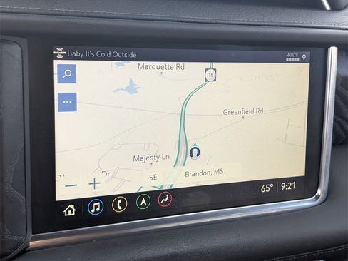 Used 2021 GMC Yukon Denali w/ Advanced Technology Package image 15