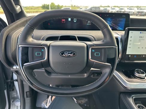 New 2025 Ford Expedition Max Platinum w/ Stealth Performance Package image 20