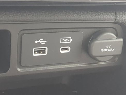 New 2025 Honda Pilot Touring image 21