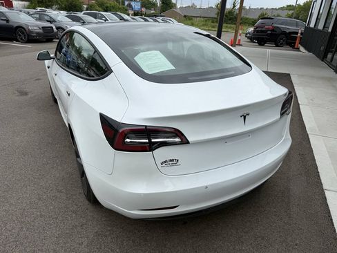 Used 2021 Tesla Model 3 Standard Range Plus RWD image 10