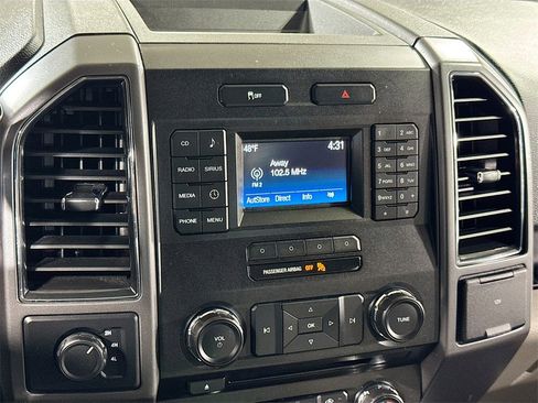 Used 2017 Ford F150 XLT image 19