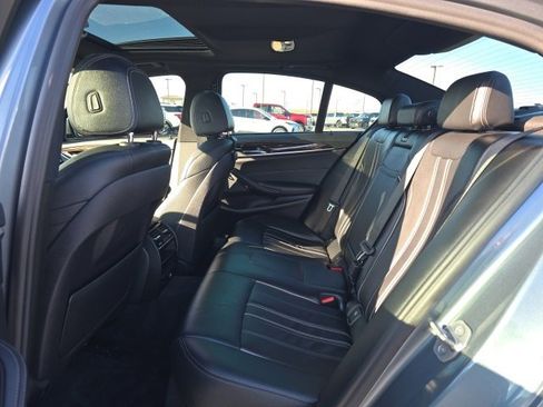 Used 2018 BMW 530i xDrive image 15