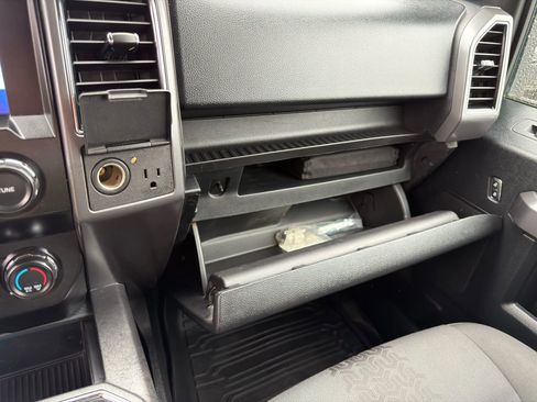 Used 2019 Ford F150 XLT w/ Equipment Group 302A Luxury image 23