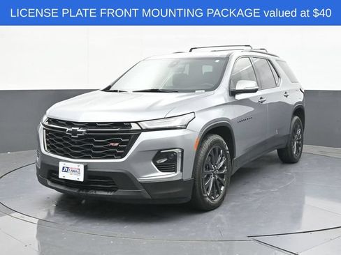 Used 2023 Chevrolet Traverse RS w/ LPO, Floor Liner Package AWD/4WD image 3