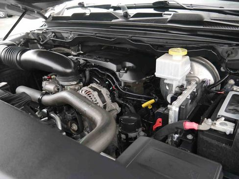 Used 2021 RAM 1500 Big Horn image 13