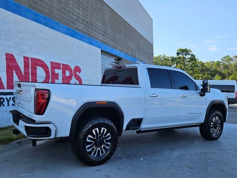 Used 2026 GMC Sierra 2500 Denali Ultimate AWD/4WD image 7