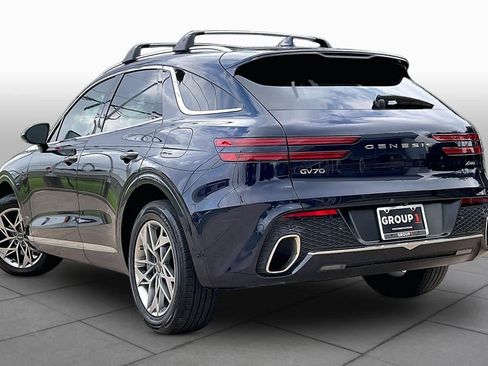 Used 2023 Genesis GV70 2.5T w/ Select Package AWD/4WD image 12