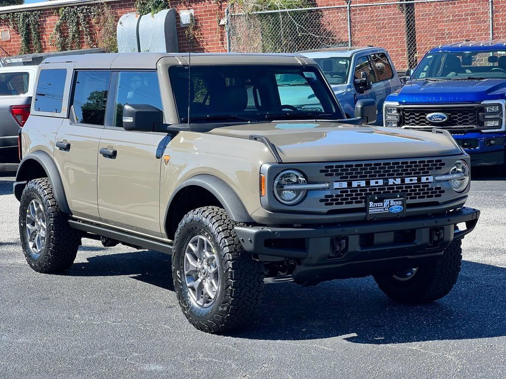 New 2025 Ford Bronco Badlands AWD/4WD image 7