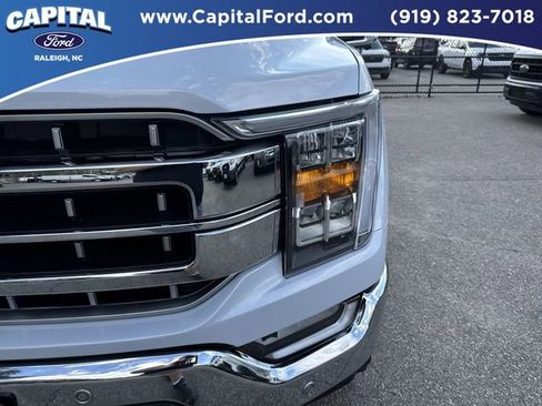 Used 2021 Ford F150 Lariat image 11