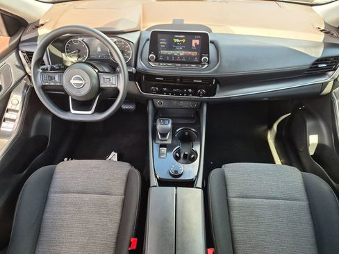 Used 2022 Nissan Rogue SV AWD/4WD image 26