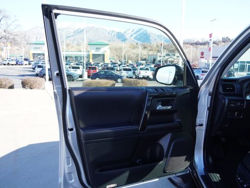 Certified 2021 Toyota 4Runner Venture image 16