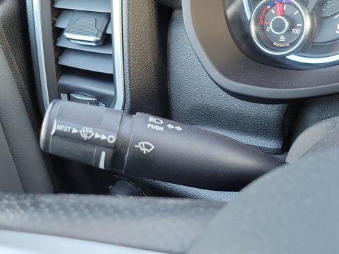 Used 2022 RAM 3500 Big Horn image 15