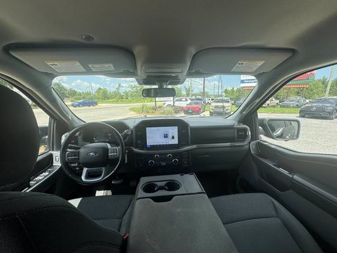 Used 2024 Ford F150 XLT AWD/4WD image 11