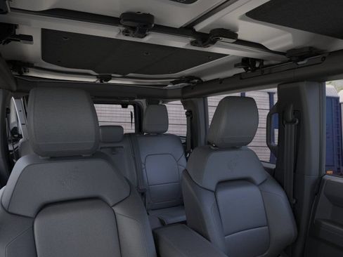 New 2026 Ford Bronco Badlands AWD/4WD image 12