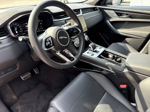 Used 2024 Jaguar F-PACE SVR AWD/4WD image 12