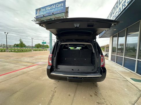 Used 2017 GMC Yukon Denali w/ Open Road Package image 9