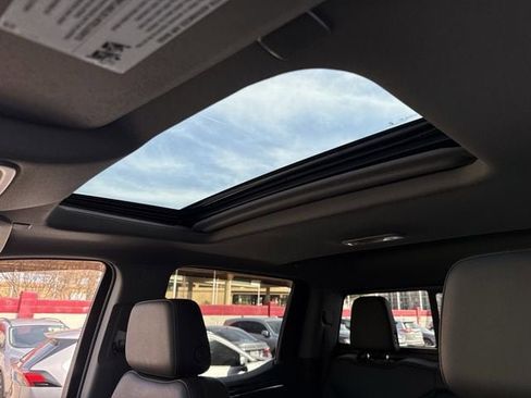 Used 2022 Chevrolet Silverado 1500 LT Trail Boss w/ LT Trail Boss Premium Package image 27