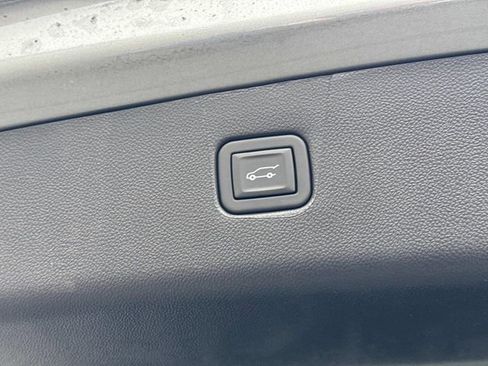 New 2026 Chevrolet Blazer LT w/ Convenience Package image 14