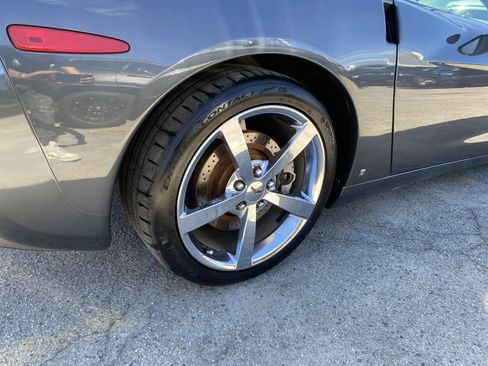 Used 2009 Chevrolet Corvette Coupe w/ Preferred Equipment Group image 19