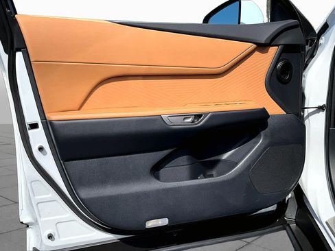 New 2026 Lexus ES 350e FWD image 16