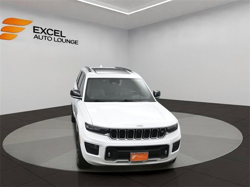 Used 2021 Jeep Grand Cherokee L Overland w/ Advanced Protech Group III image 53