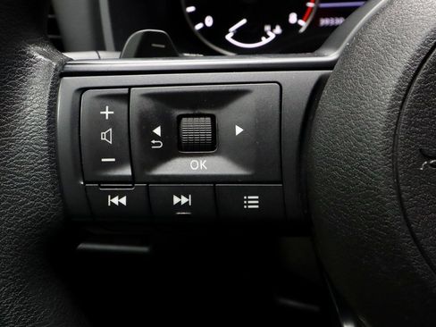 Certified 2023 Nissan Rogue S image 26