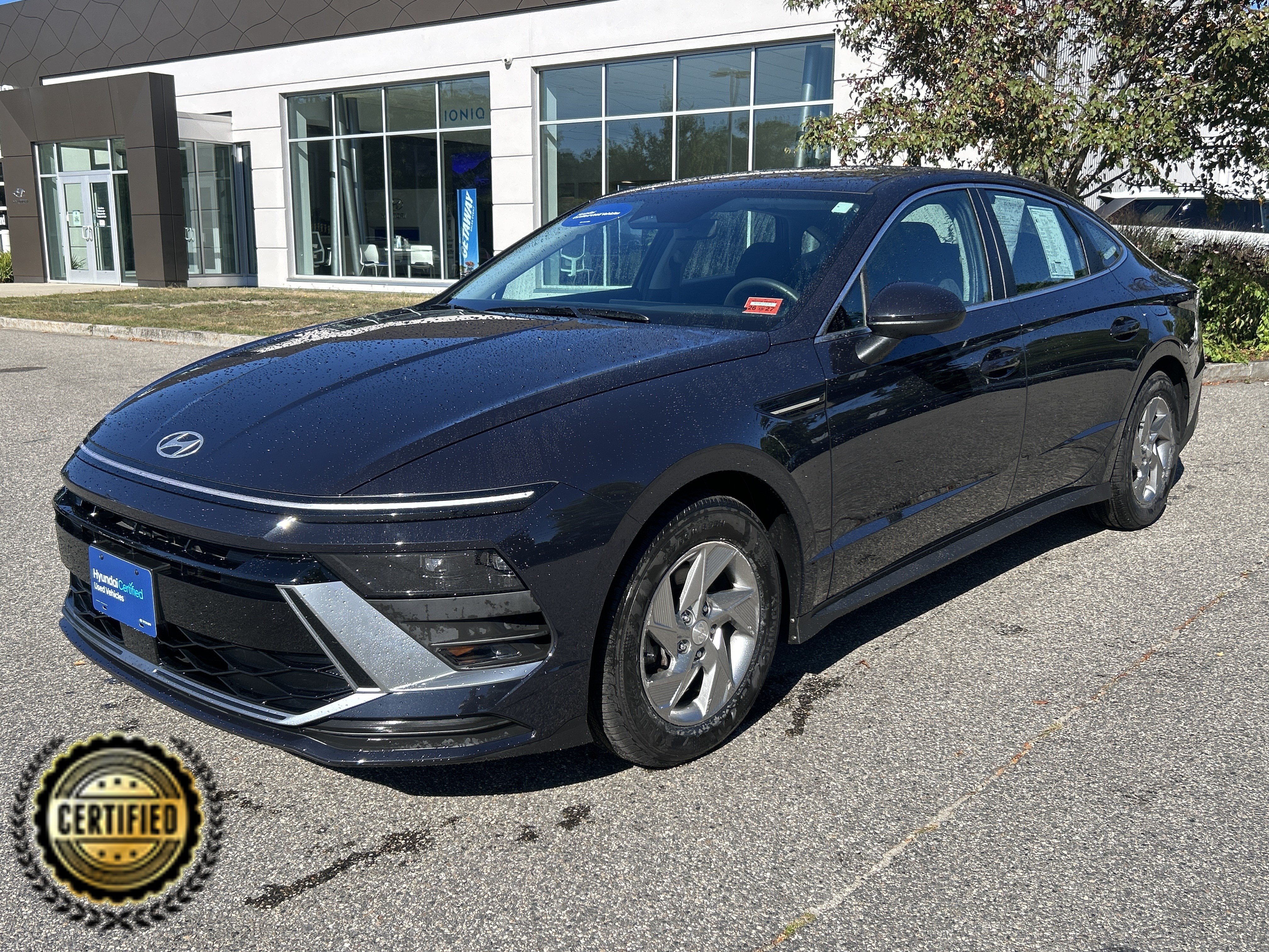 Certified 2025 Hyundai Sonata SE FWD image 1