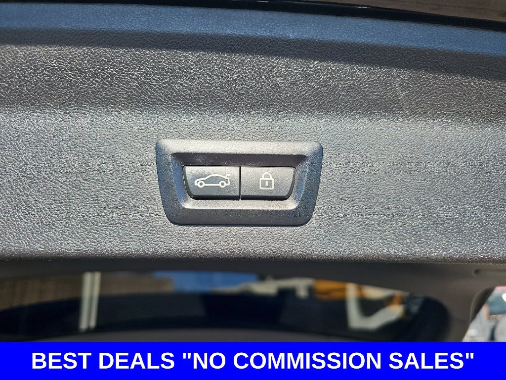 Used 2018 BMW X3 xDrive30i w/ Convenience Package AWD/4WD image 13