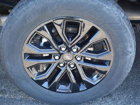 Used 2024 Ford F150 Lariat w/ Equipment Group 502A High AWD/4WD image 61
