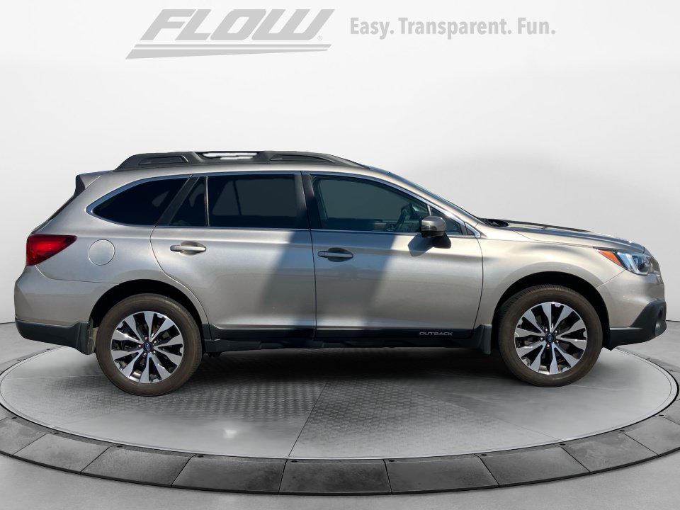 Used 2017 Subaru Outback 2.5i Limited AWD/4WD image 10