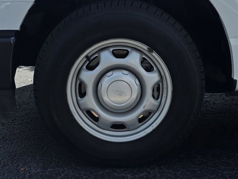 Used 2022 Ford F150 XL w/ Equipment Group 101A High RWD image 30