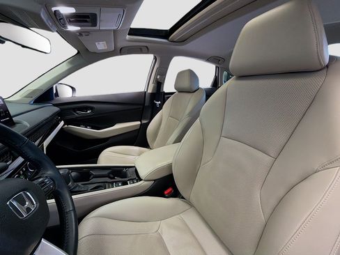 Used 2023 Honda Accord Touring image 13