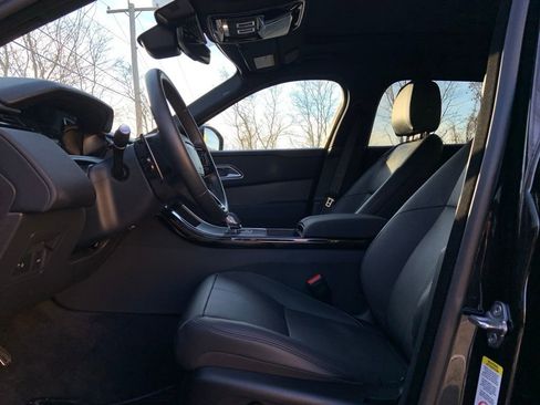 Certified 2025 Land Rover Range Rover Velar Dynamic SE image 11