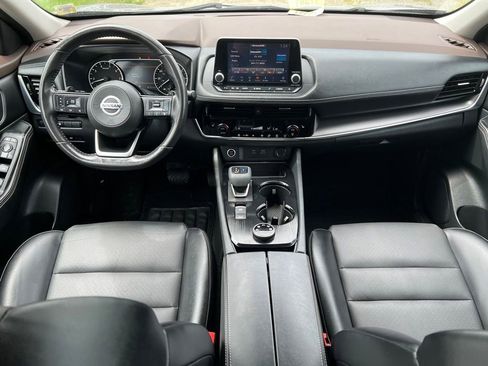 Certified 2023 Nissan Rogue SV w/ SV Premium B Package AWD/4WD image 13
