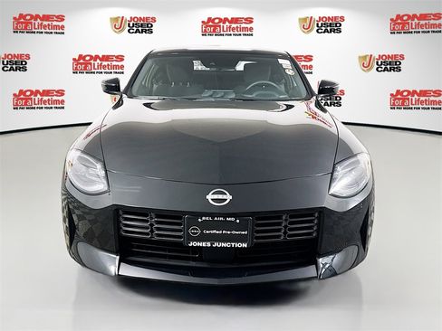 Certified 2025 Nissan Z Sport w/ Floor Mat Package image 11
