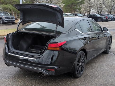 Used 2022 Nissan Altima 2.5 SR w/ Midnight Edition Package image 8