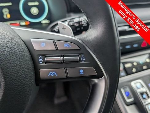 Used 2024 Hyundai Palisade Calligraphy image 18