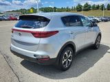 Used 2022 Kia Sportage LX image 3