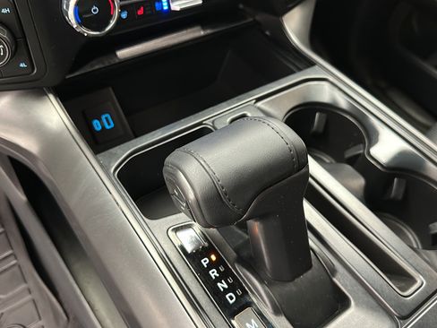 Used 2024 Ford F150 Lariat AWD/4WD image 20