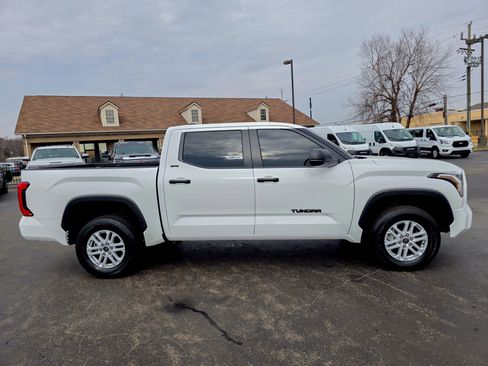 Used 2024 Toyota Tundra SR5 image 22