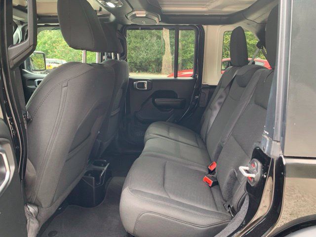 Used 2019 Jeep Wrangler Unlimited Sport S AWD/4WD image 19